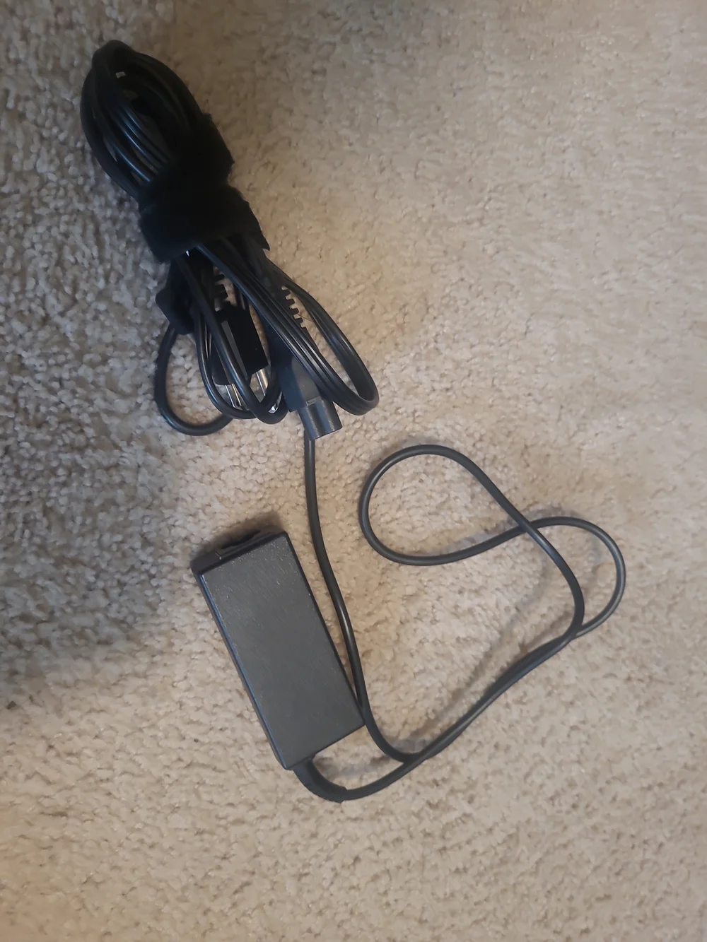 HP 45W 19.5V AC Power Adapter - Model HSTNN-LA40